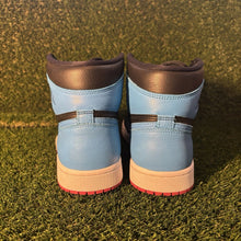 Load image into Gallery viewer, Size 8.5 - Jordan 1 High OG UNC To Chicago 2020 Women’s