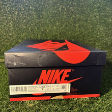 Load image into Gallery viewer, Size 7Y - Jordan 1 Retro OG High Shadow 2.0 Kids