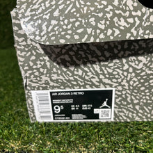 Load image into Gallery viewer, Size 9.5 - Jordan 3 Retro Blue