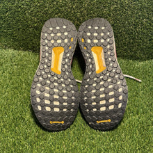 Load image into Gallery viewer, Size 7 - adidas Pharrell x Solar Hu Glide Cloud White Women’s