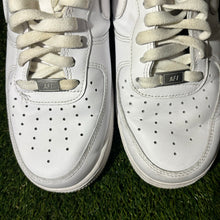 Load image into Gallery viewer, Size 9.5 - Nike Air Force 1 '07 Low Triple White