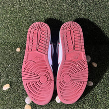 Load image into Gallery viewer, Size 10.5 - Jordan 1 Retro High OG Bloodline 2019