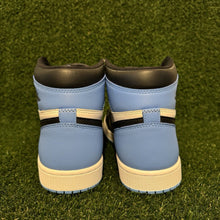 Load image into Gallery viewer, Size 8.5 - Jordan 1 Retro OG High UNC Toe