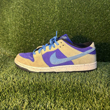 Load image into Gallery viewer, Size 9.5 - Nike Dunk SB Low ACG Celadon