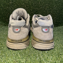 Load image into Gallery viewer, Size 11 - New Balance 990v4 Made in USA Castlerock