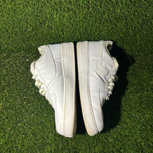Load image into Gallery viewer, Size 9.5 - Nike Air Force 1 '07 Low Triple White