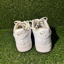 Load image into Gallery viewer, Size 9.5 - Nike Air Force 1 '07 Low Triple White