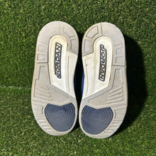 Load image into Gallery viewer, Size 9.5 - Jordan 3 Retro Blue