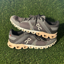 Load image into Gallery viewer, Size 10.5 - On Cloudflow Rock Rose Women’s