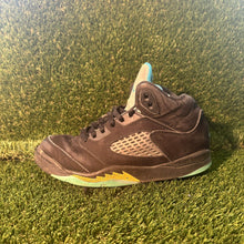Load image into Gallery viewer, Nike Boys Air Jordan 5 440889-047 Black Basketball Kids Sneakers Size 1.5Y