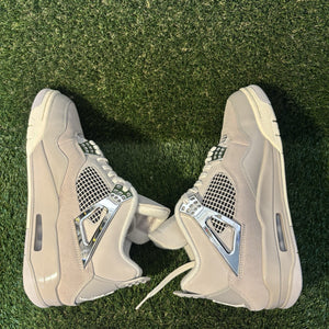 Size 11 - Jordan 4 Retro Low Frozen Moments Women’s