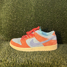 Load image into Gallery viewer, Size 9.5 - Nike Dunk SB Low Orange Emerald Rise
