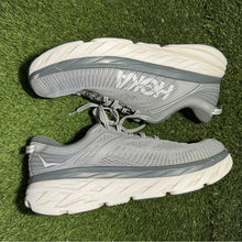 Load image into Gallery viewer, Size 10.5 - Hoka One One Bondi 7 4E Gray

