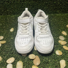 Load image into Gallery viewer, Kids Size 1.5 (PS) - Nike Court Borough Low 2 White Iridescent
