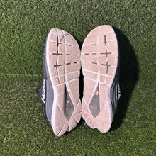 Load image into Gallery viewer, Size 10 - Hoka One One Mach 4 Black
