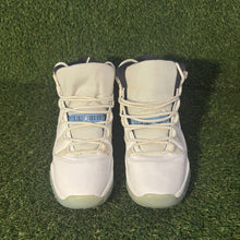 Load image into Gallery viewer, Size 5.5 - Jordan 11 Retro High Legend Blue Kids
