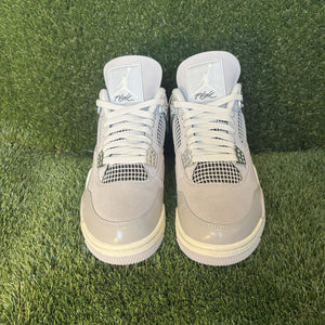 Size 11 - Jordan 4 Retro Low Frozen Moments Women’s