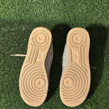 Load image into Gallery viewer, Size 7.5 - Nike Air Force 1 LX United in Victory - Hemp Women’s
