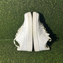 Load image into Gallery viewer, Size 9.5 - Nike Air Force 1 &#39;07 Low Triple White
