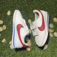 Load image into Gallery viewer, Kids Size 12 (PS) - Nike Cortez Basic SL Low Varsity Red
