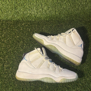 Size 5.5 - Jordan 11 Retro High Legend Blue Kids